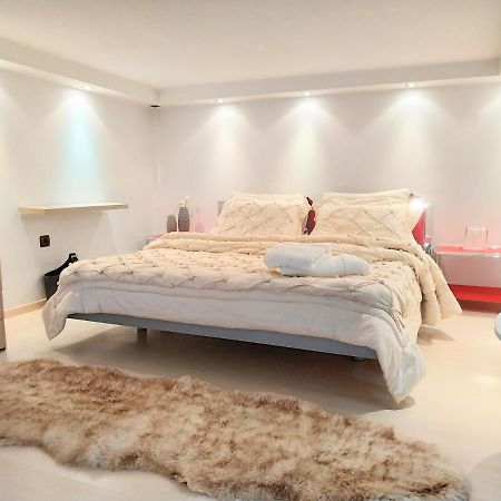 Luxury Apartment With Sea View Near Kallithea Koskinou  外观 照片