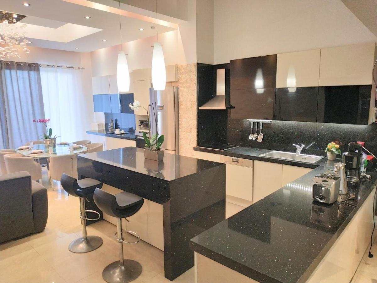 Luxury Apartment With Sea View Near Kallithea Koskinou  外观 照片